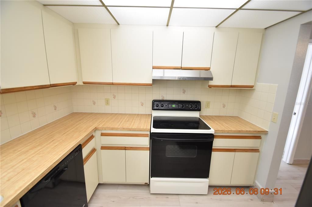 В аренду: $2,495 (3 спален, 2 ванн, 1534 Квадратных фут)