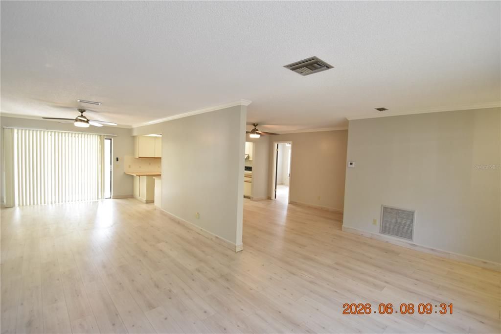 В аренду: $2,495 (3 спален, 2 ванн, 1534 Квадратных фут)