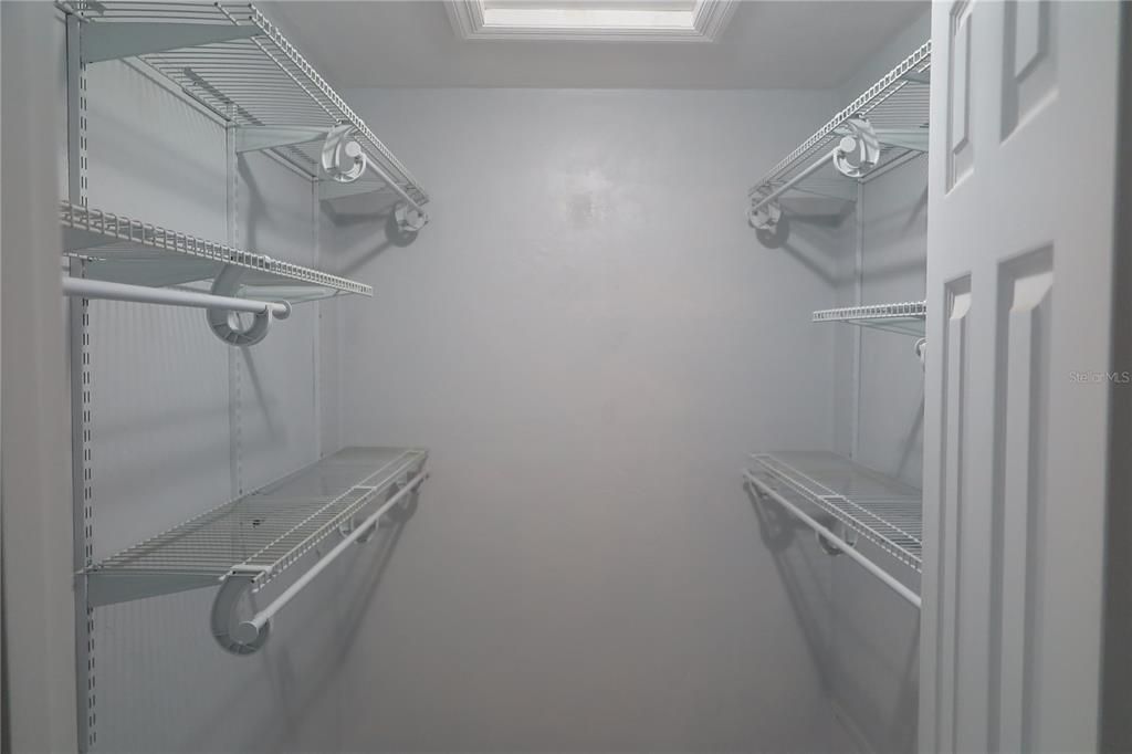 For Sale: $429,900 (4 beds, 2 baths, 2137 Square Feet)