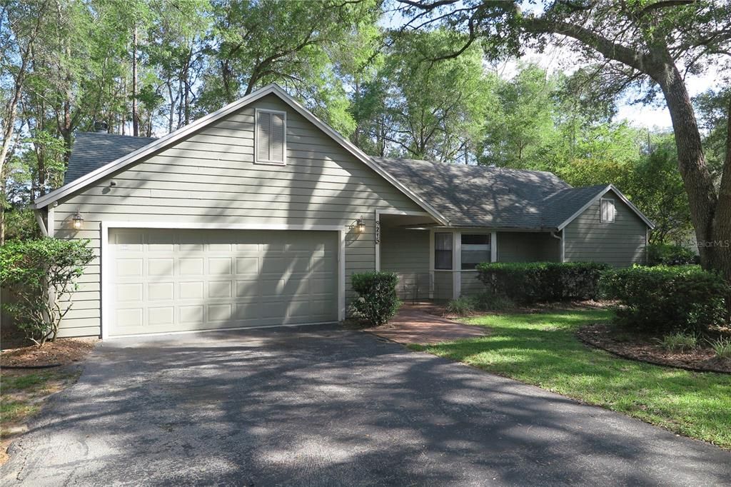 For Sale: $429,900 (4 beds, 2 baths, 2137 Square Feet)