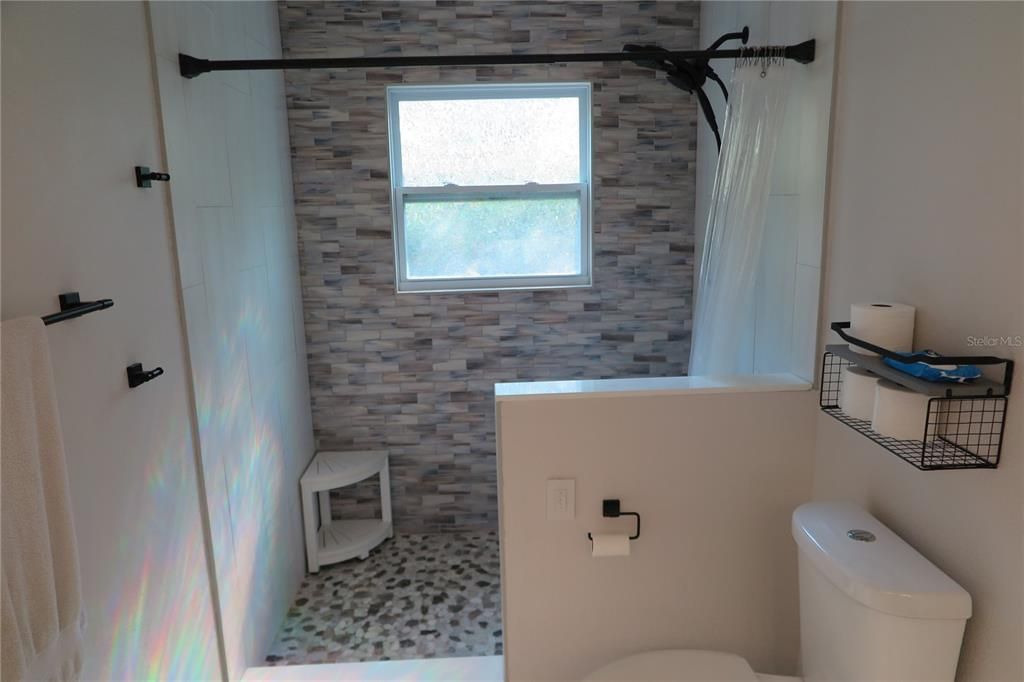 For Sale: $429,900 (4 beds, 2 baths, 2137 Square Feet)