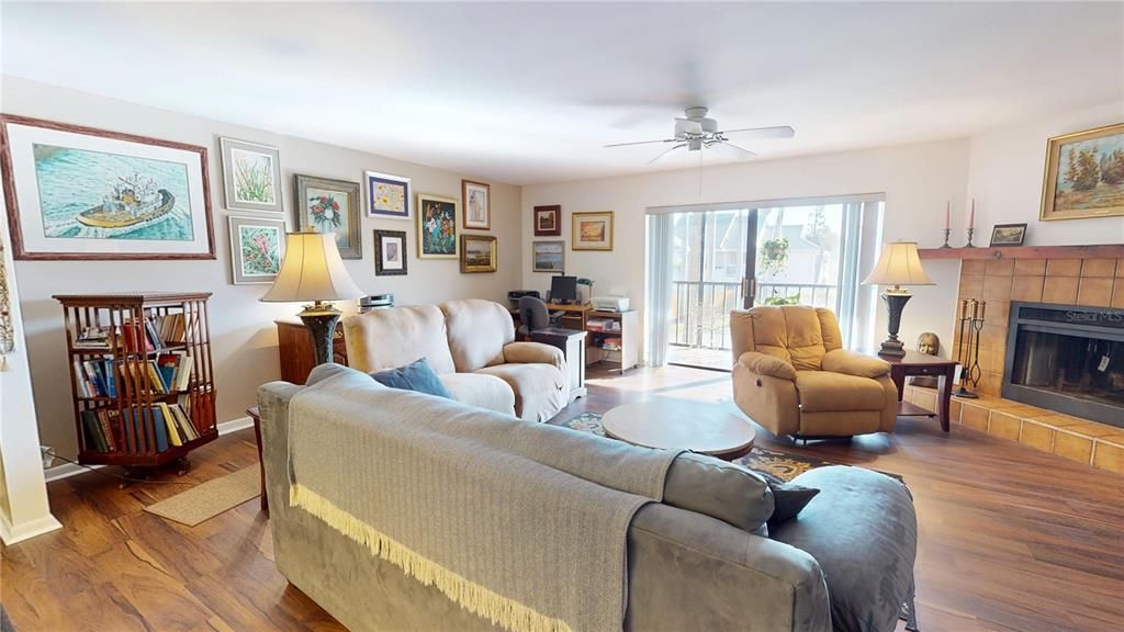 For Sale: $449,900 (3 beds, 2 baths, 1820 Square Feet)