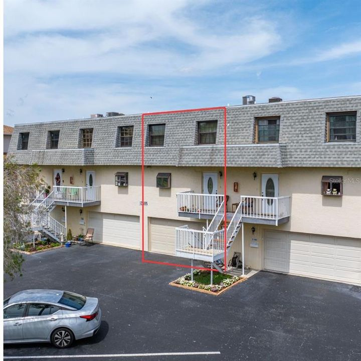For Sale: $449,900 (3 beds, 2 baths, 1820 Square Feet)