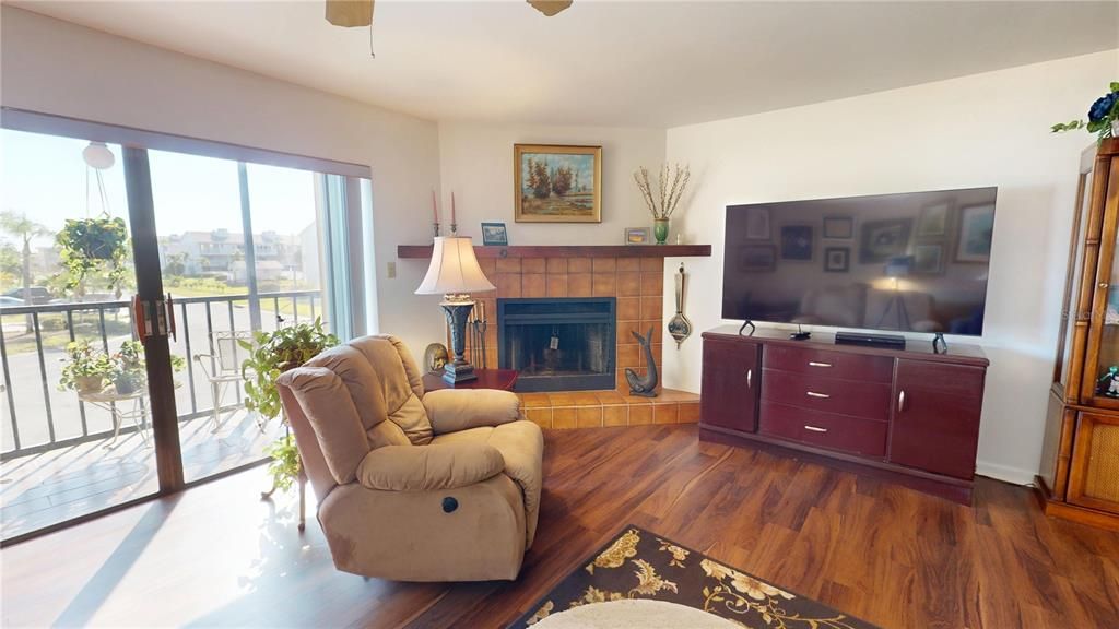 For Sale: $449,900 (3 beds, 2 baths, 1820 Square Feet)