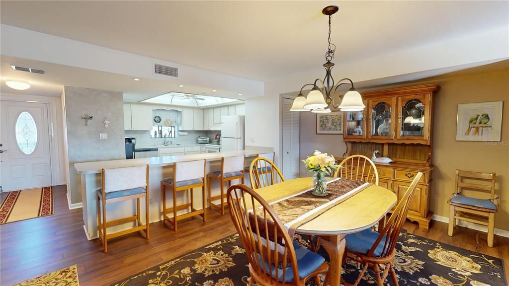 For Sale: $449,900 (3 beds, 2 baths, 1820 Square Feet)