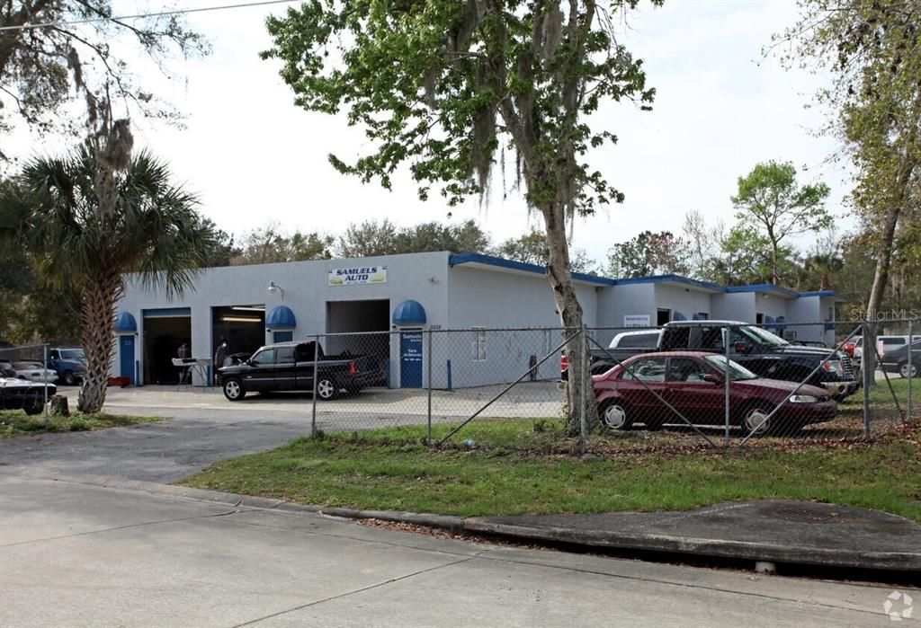 For Sale: $2,000,000 (0 beds, 0 baths, 10898 Square Feet)