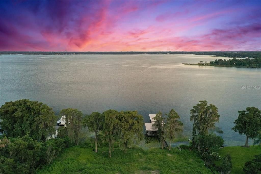 На продажу: $8,695,000 (2.19 acres)