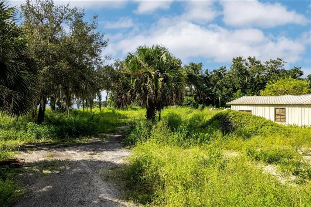 На продажу: $8,695,000 (2.19 acres)