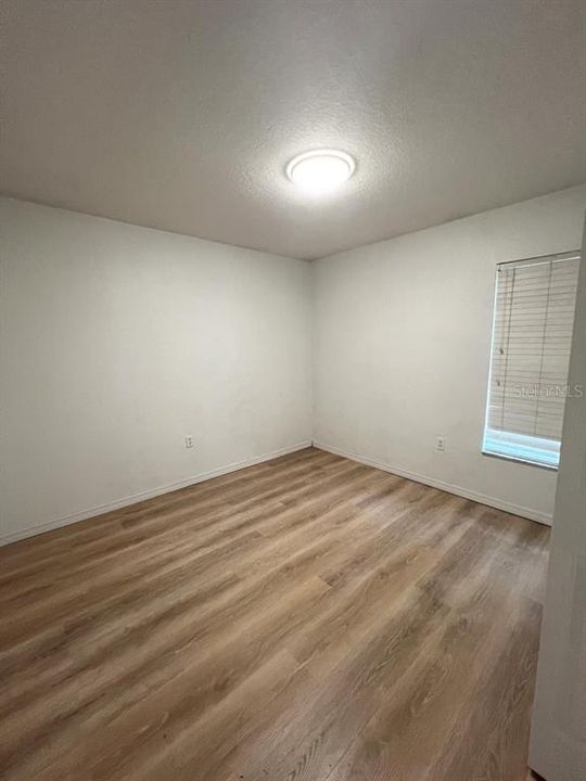 For Rent: $1,999 (3 beds, 2 baths, 1407 Square Feet)