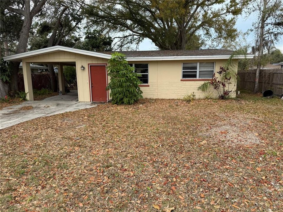 For Sale: $319,000 (3 beds, 1 baths, 1136 Square Feet)
