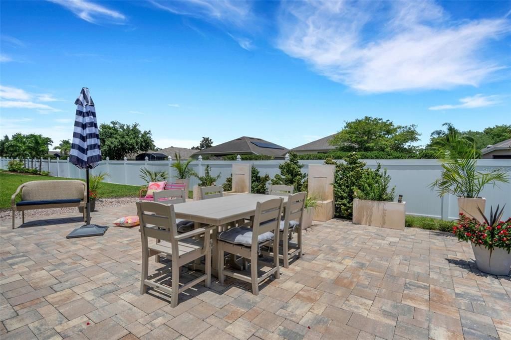 For Sale: $449,000 (3 beds, 2 baths, 2257 Square Feet)