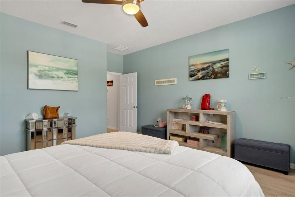 For Sale: $449,000 (3 beds, 2 baths, 2257 Square Feet)