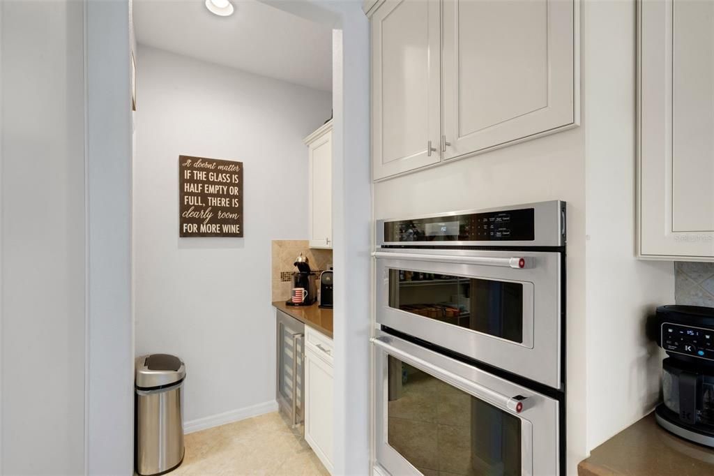 For Sale: $449,000 (3 beds, 2 baths, 2257 Square Feet)