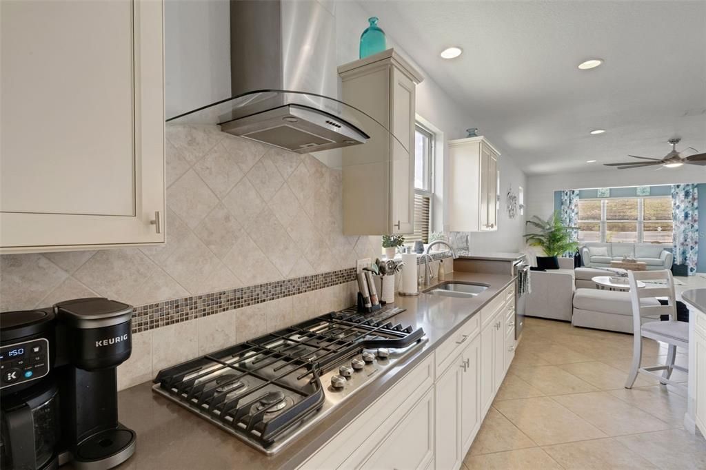 For Sale: $449,000 (3 beds, 2 baths, 2257 Square Feet)