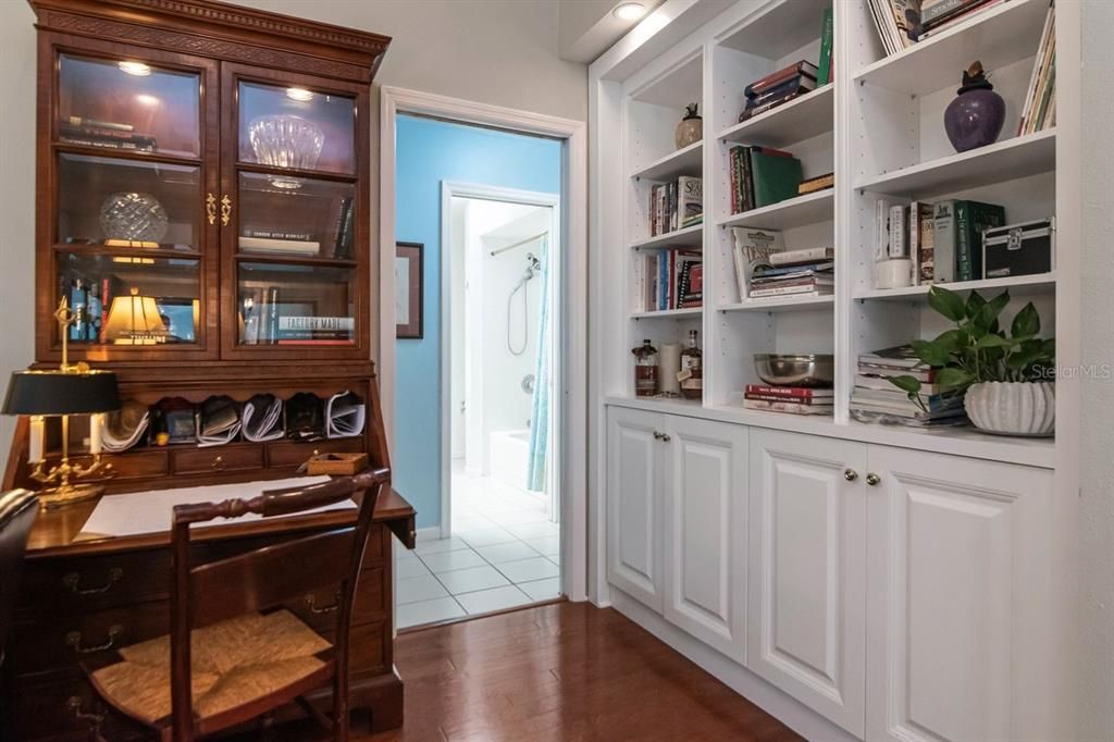 For Sale: $875,000 (5 beds, 3 baths, 3110 Square Feet)