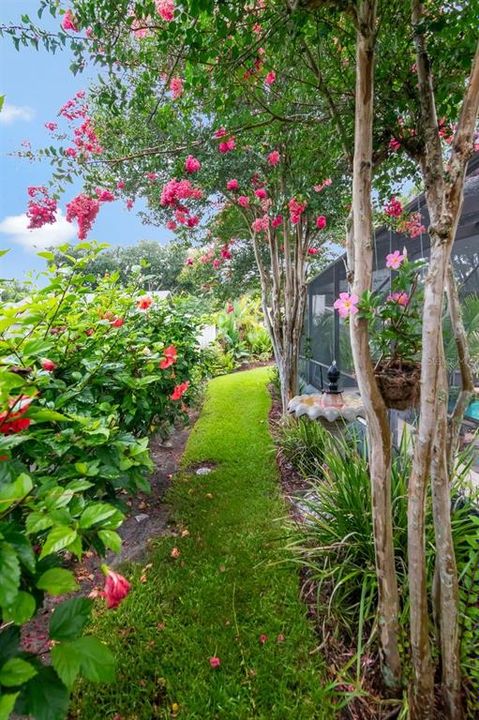 For Sale: $875,000 (5 beds, 3 baths, 3110 Square Feet)