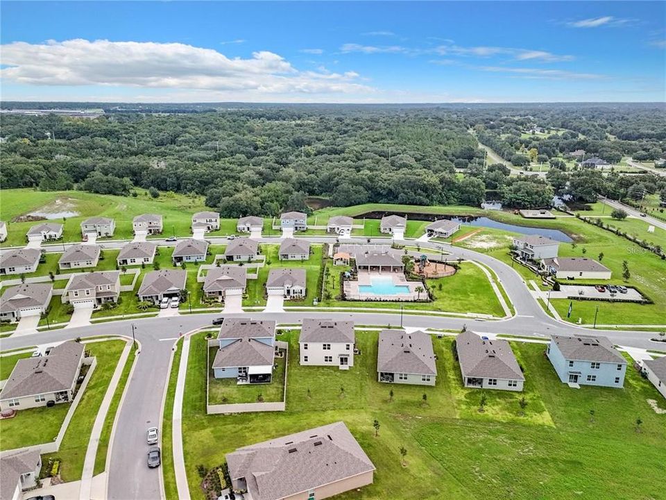 Active With Contract: $2,650 (5 beds, 3 baths, 2077 Square Feet)