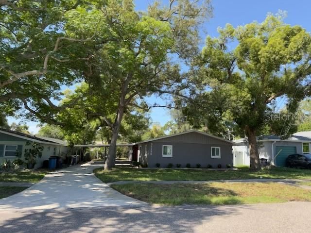 For Sale: $618,000 (6 beds, 0 baths, 2064 Square Feet)