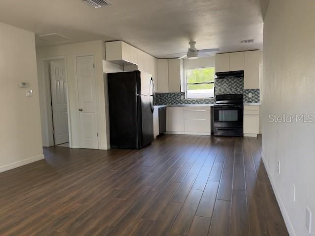 For Sale: $618,000 (6 beds, 0 baths, 2064 Square Feet)