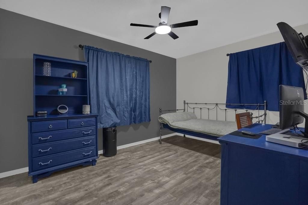 For Sale: $339,000 (4 beds, 2 baths, 1473 Square Feet)