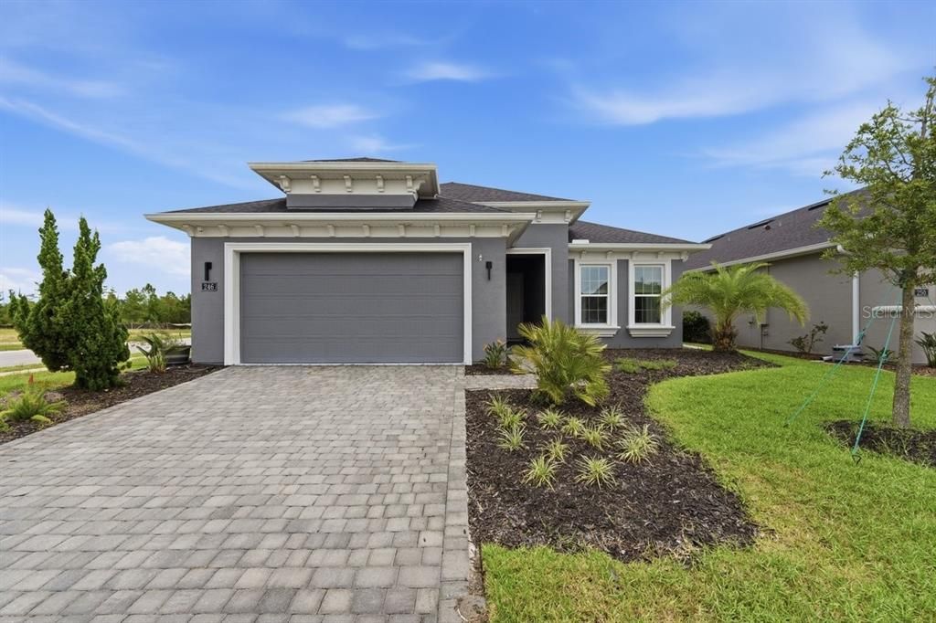 For Sale: $511,900 (4 beds, 2 baths, 2003 Square Feet)