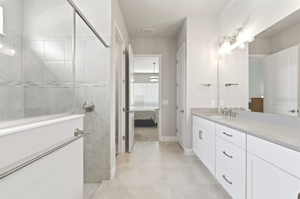 For Sale: $511,900 (4 beds, 2 baths, 2003 Square Feet)