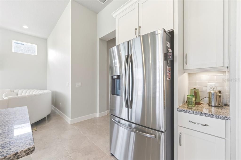 For Sale: $511,900 (4 beds, 2 baths, 2003 Square Feet)