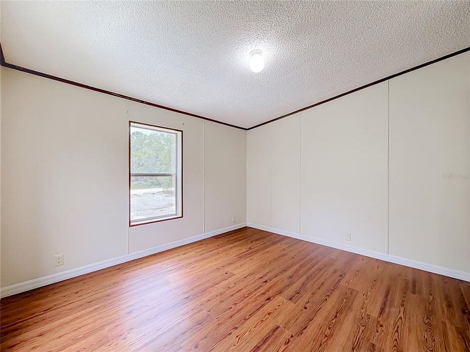 En Venta: $299,700 (4 camas, 2 baños, 1620 Pies cuadrados)