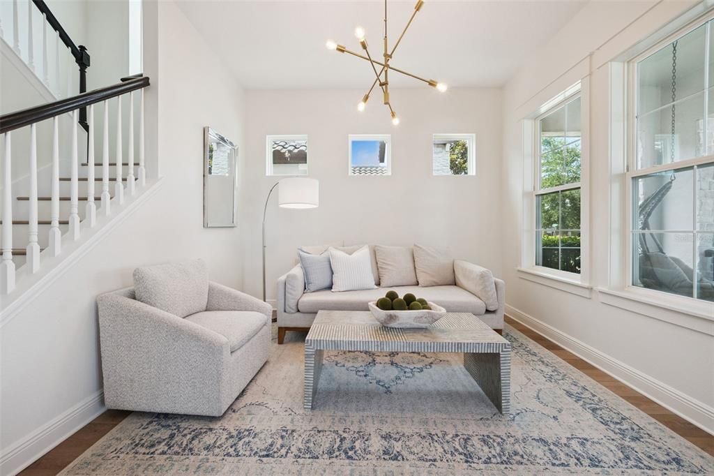 待售: $1,070,000 (5 贝兹, 3 浴室, 4305 平方英尺)