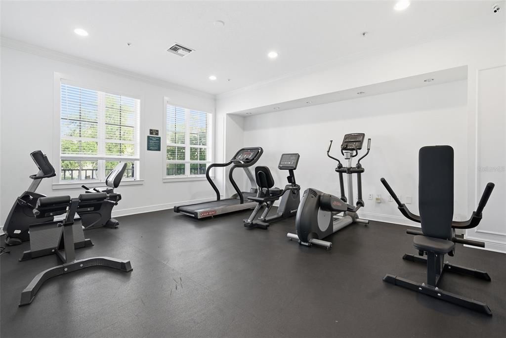 For Sale: $369,000 (2 beds, 2 baths, 1303 Square Feet)