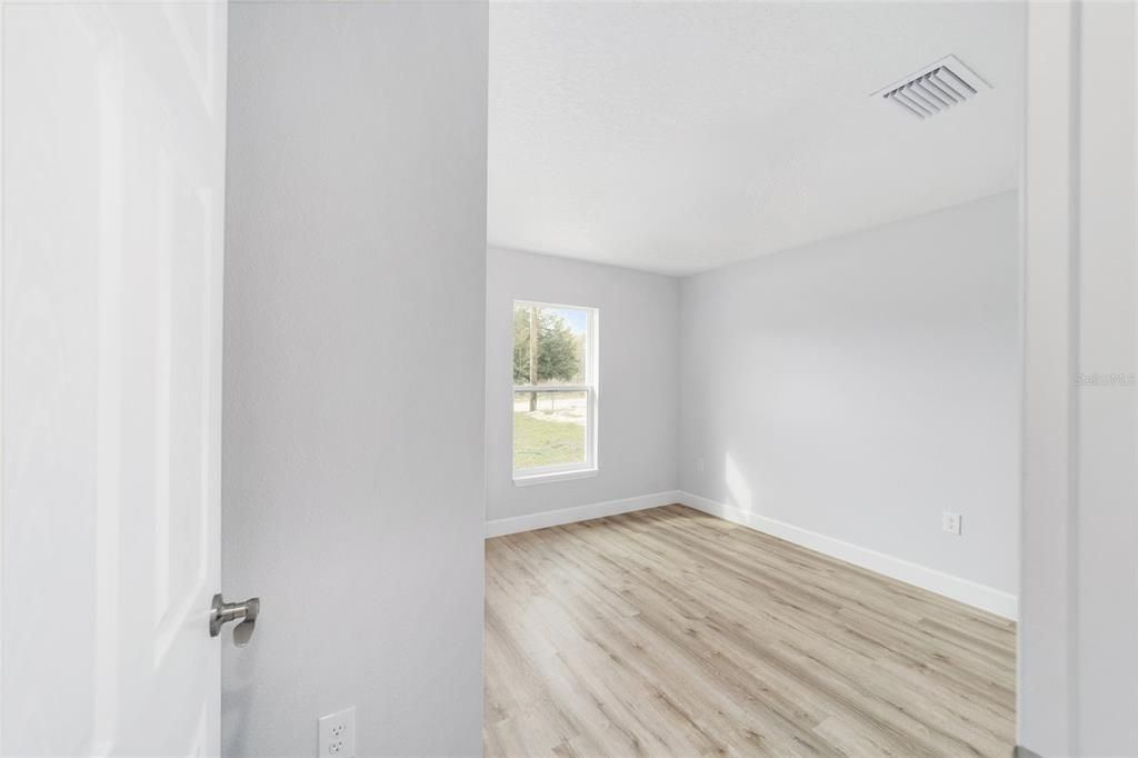 En Venta: $244,900 (3 camas, 2 baños, 1267 Pies cuadrados)