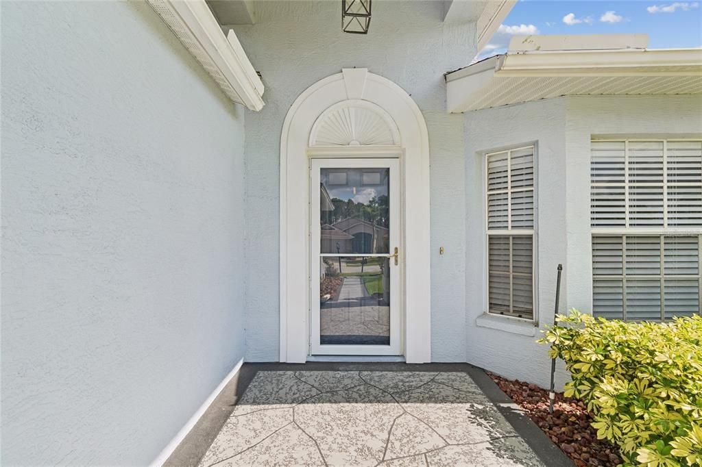 En Venta: $330,000 (3 camas, 2 baños, 1869 Pies cuadrados)