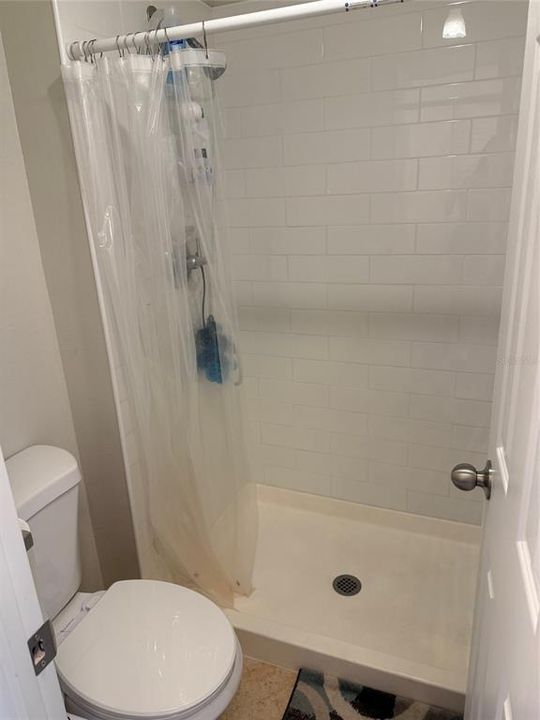 For Sale: $125,000 (2 beds, 2 baths, 876 Square Feet)