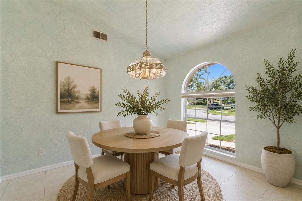 For Sale: $500,000 (3 beds, 2 baths, 2044 Square Feet)