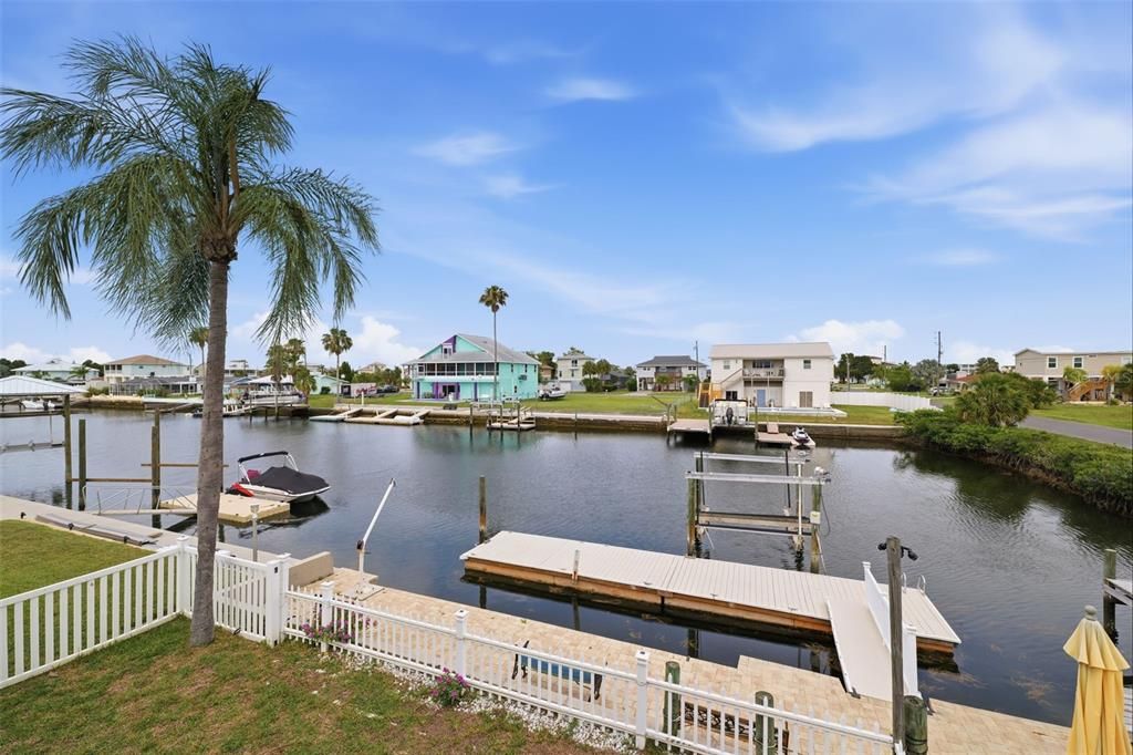 For Sale: $710,000 (3 beds, 2 baths, 2394 Square Feet)