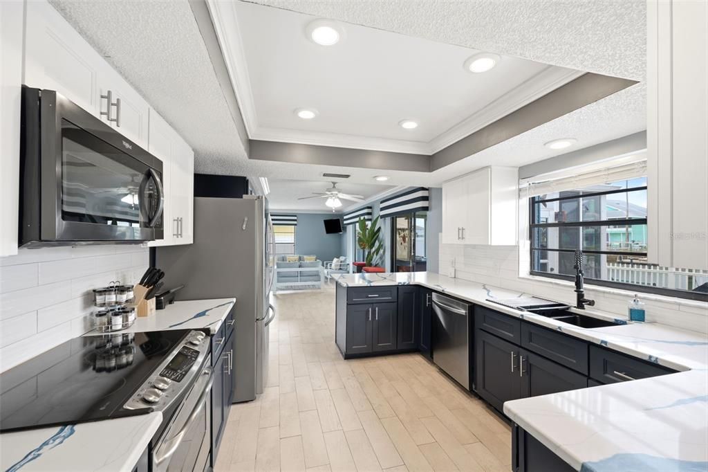 For Sale: $710,000 (3 beds, 2 baths, 2394 Square Feet)