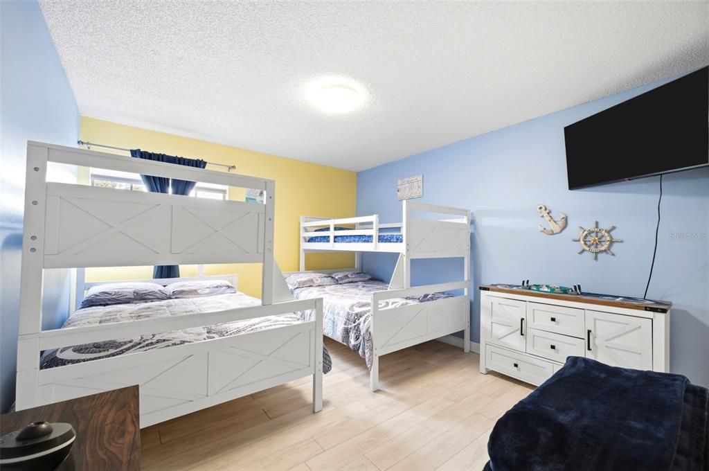 For Sale: $710,000 (3 beds, 2 baths, 2394 Square Feet)