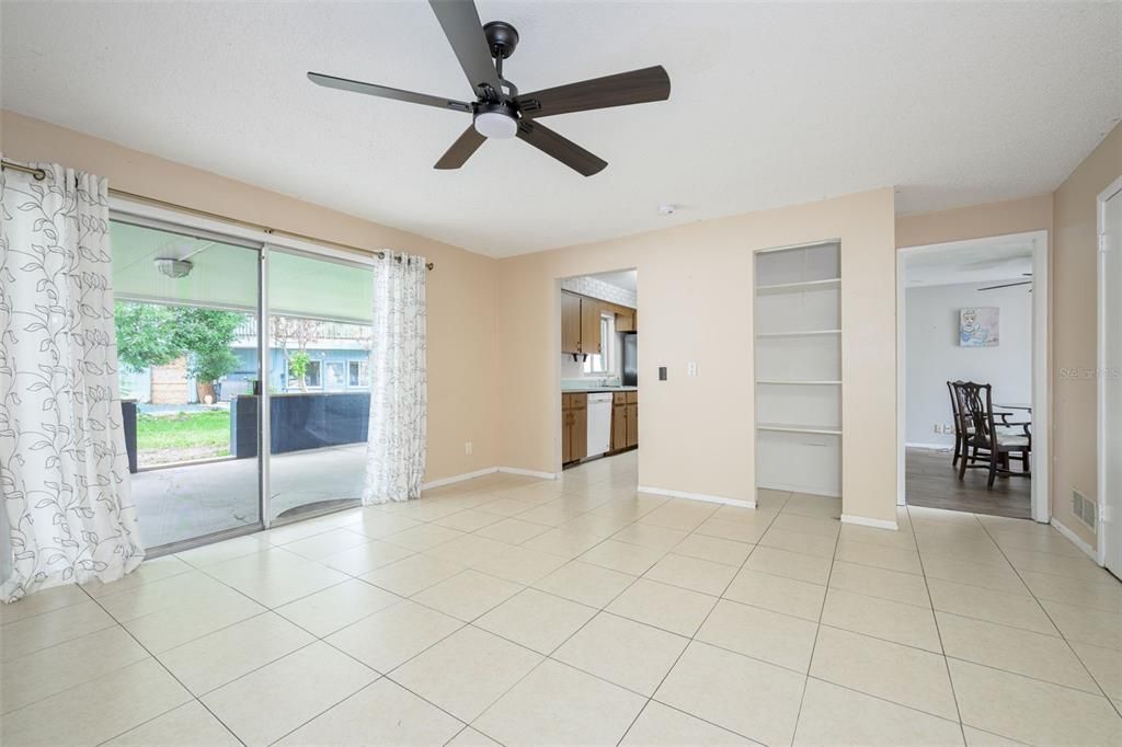 En Venta: $299,990 (3 camas, 2 baños, 1524 Pies cuadrados)