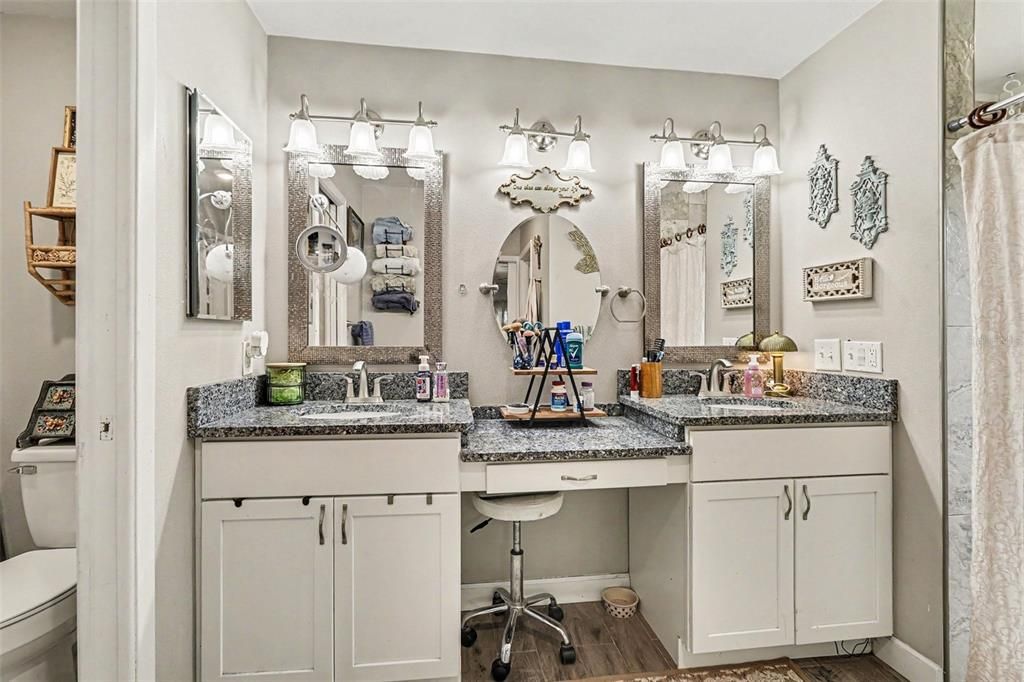 For Sale: $479,000 (4 beds, 2 baths, 2304 Square Feet)