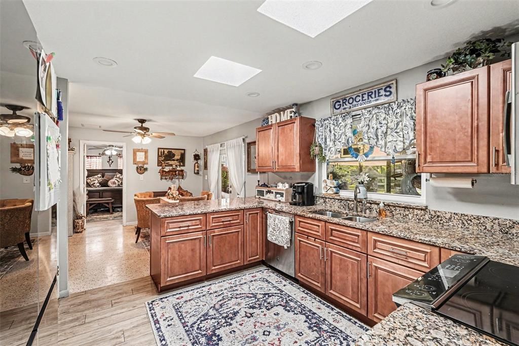 For Sale: $479,000 (4 beds, 2 baths, 2304 Square Feet)