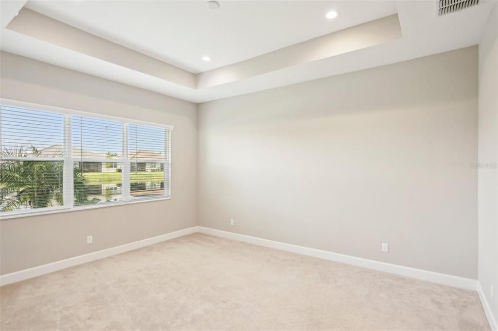 For Sale: $519,999 (3 beds, 2 baths, 2252 Square Feet)