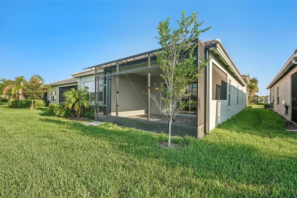 For Sale: $519,999 (3 beds, 2 baths, 2252 Square Feet)