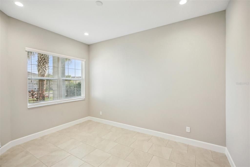 For Sale: $519,999 (3 beds, 2 baths, 2252 Square Feet)
