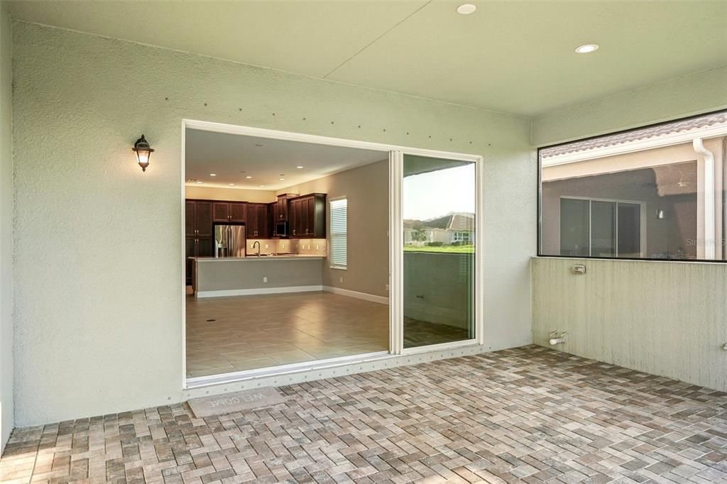 For Sale: $519,999 (3 beds, 2 baths, 2252 Square Feet)