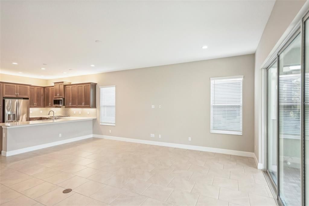 For Sale: $519,999 (3 beds, 2 baths, 2252 Square Feet)