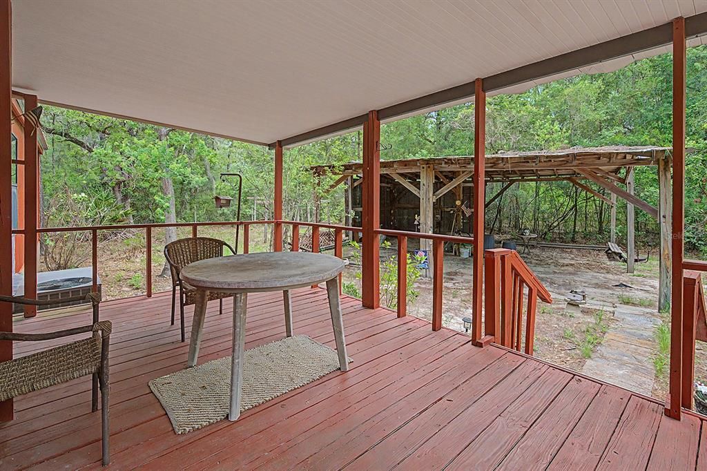 For Sale: $189,000 (3 beds, 2 baths, 960 Square Feet)