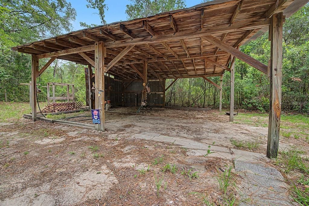 For Sale: $189,000 (3 beds, 2 baths, 960 Square Feet)