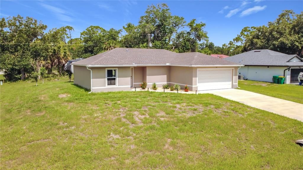 For Sale: $279,000 (3 beds, 2 baths, 1284 Square Feet)