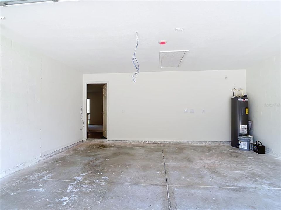 For Sale: $279,000 (3 beds, 2 baths, 1284 Square Feet)