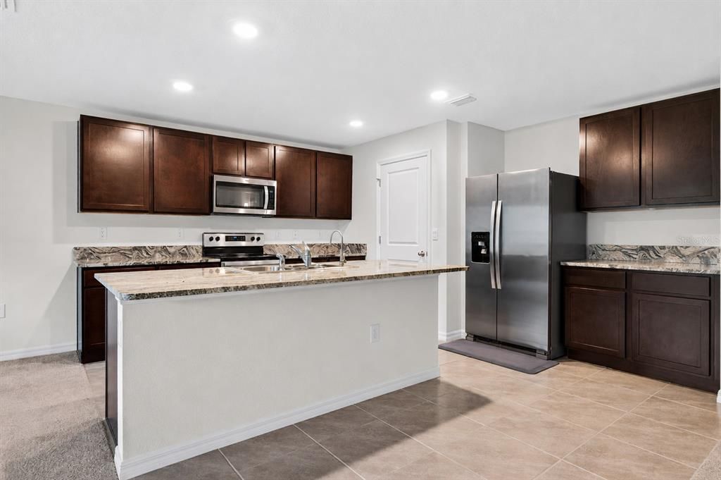 For Sale: $400,000 (4 beds, 2 baths, 2339 Square Feet)